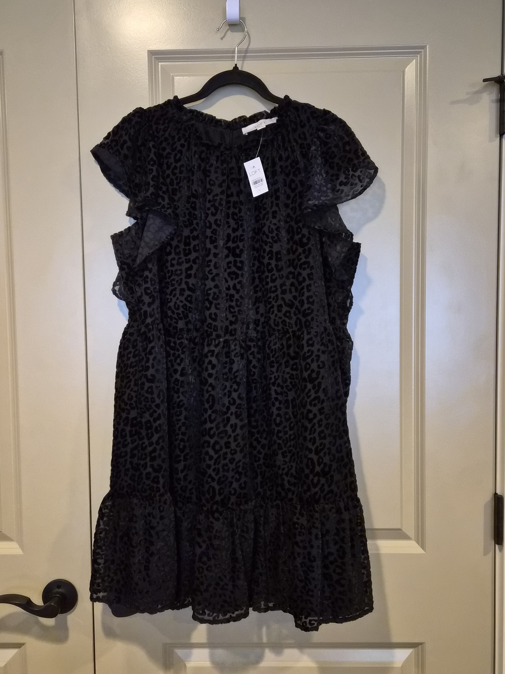 LOFT Black Leopard Velvet Burnout Tiered Swing Dress NWT Size Large LBD Holiday
